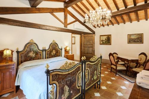 Ruang duduk di Villa Augusto