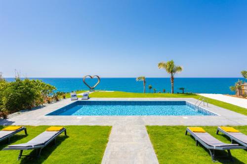 Πισίνα στο ή κοντά στο Villa Beach Heaven