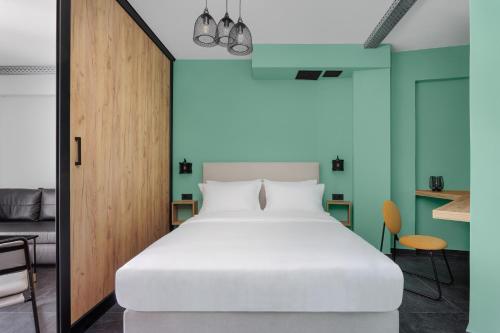THE URBANIST •inner city residences•