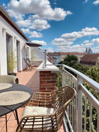 A balcony or terrace at Gutenberg Penthouse