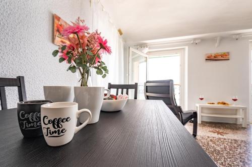 Gallery image of Seaside Apartment Genova in Genova