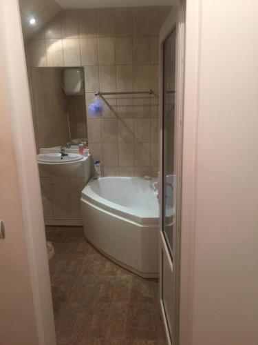 Ванная комната в Apartament Matei