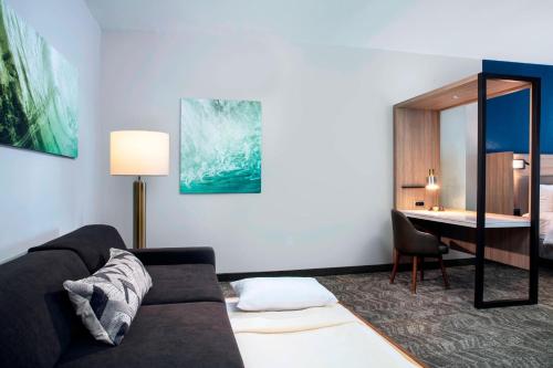 Krevet ili kreveti u jedinici u okviru objekta SpringHill Suites by Marriott Miami Doral