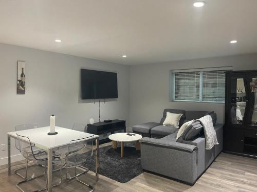 Cozy one bedroom suite – Photos 2