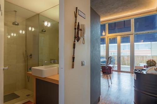 Ένα μπάνιο στο I Host Apartment Flat - Adriano 51