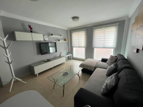 Piso familiar 2 dorm. Cocina