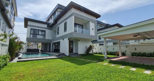 Gallery image of Serenity villa by Star in Jomtien Beach