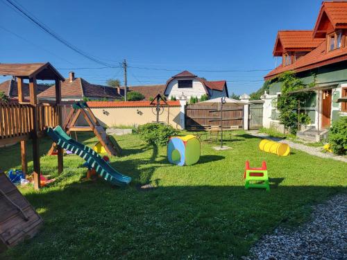 Fotografie z fotogalerie ubytování Porumbacu381 - Casa de Oaspeti Faini v destinaci Porumbacu de Sus