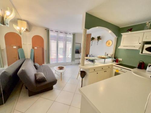 Idéal Congrès - 1 min Mer - WIFI - hyper - centre