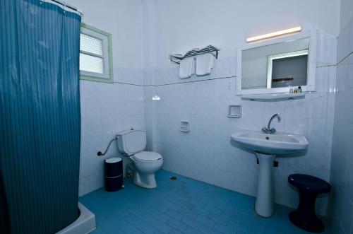 Koupelna v ubytování Zaneta Hotel & Apartments