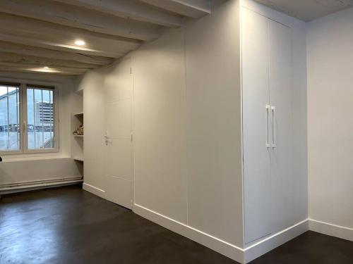 Heart of Paris Apartment