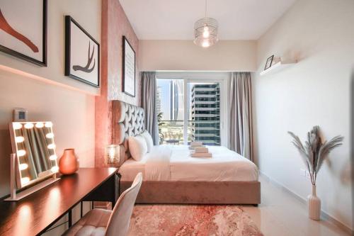 Reva tower- 2BR Dubai mall walking & canal facing, Dubai (updated ...