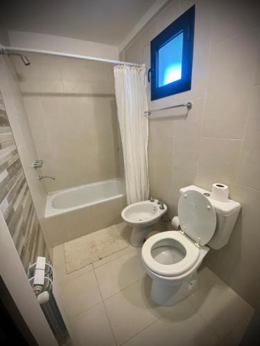 Adolfo - Central Point Apartments – Photos 2