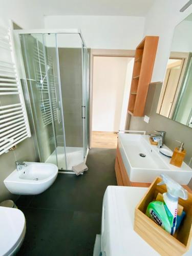 Bilik mandi di Casa Scardanzan