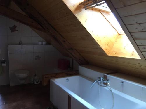 Fotografie z fotogalerie ubytování Guesthouse ''Chatonnaye'' v destinaci Châtonnaye