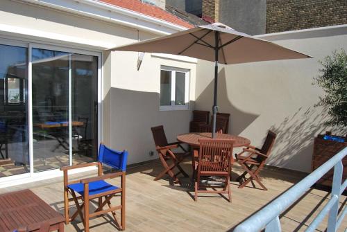 A deux pas de la Mer. Maison avec jardin sud. Les Moussaillons