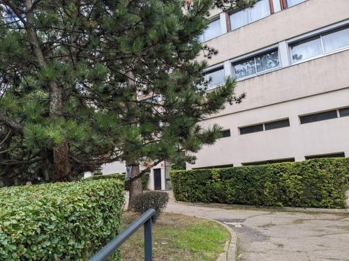 Κήπος έξω από το Appartement cosy 15 min d'Orly
