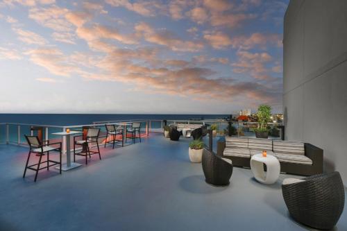 SpringHill Suites by Marriott Panama City Beach Beachfront photo 18