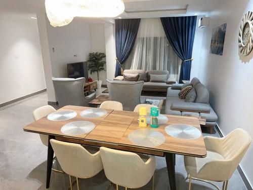 Fotografie z fotogalerie ubytování Brand New Exclusive Condo with Pool and Gym v destinaci Port Harcourt