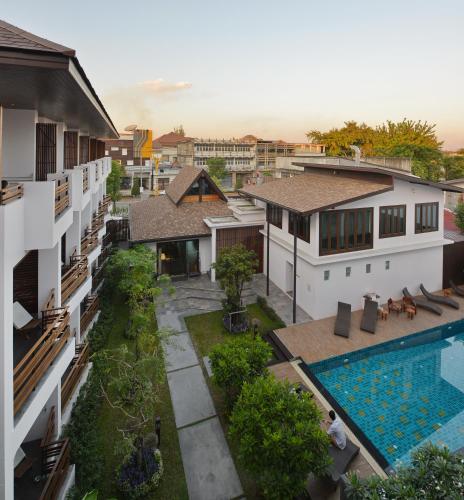 Bazén v ubytování Le Patta Resort & Hotel Chiang Rai nebo v jeho okolí