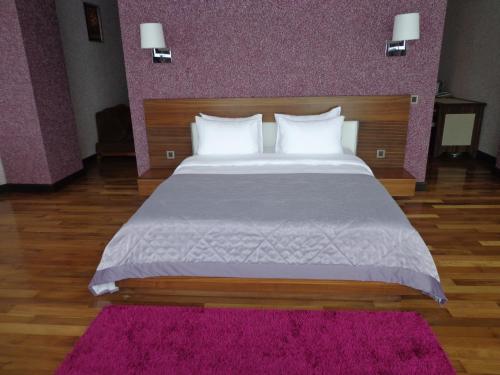 Postel nebo postele na pokoji v ubytování Agsaray Deluxe Hotel & SPA