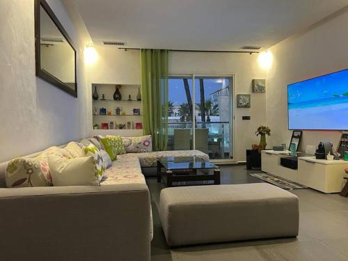 塔马里斯2 Chambres 1 Salon 3piscines et Plage Privée的相册照片