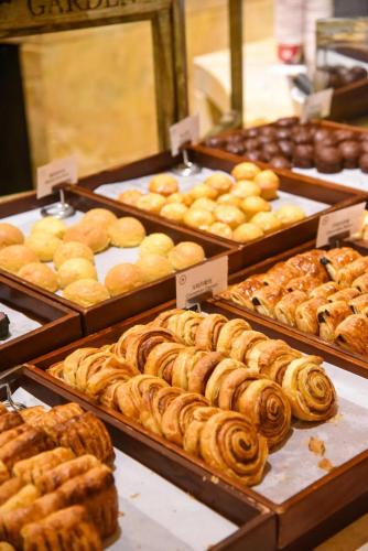 Mad på resortet eller i nærheden