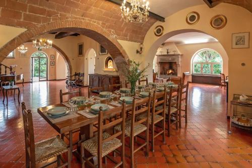 En restaurant eller et andet spisested på Agriturismo Villa Alari