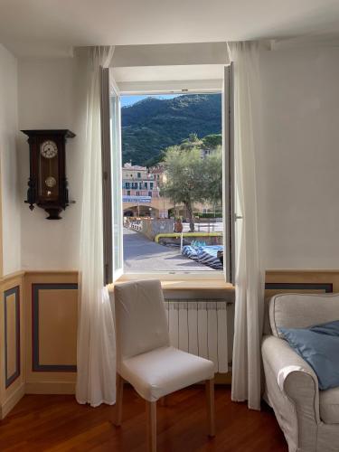 Nespecifikovaný výhled na hory nebo výhled na hory při pohledu z apartmánu