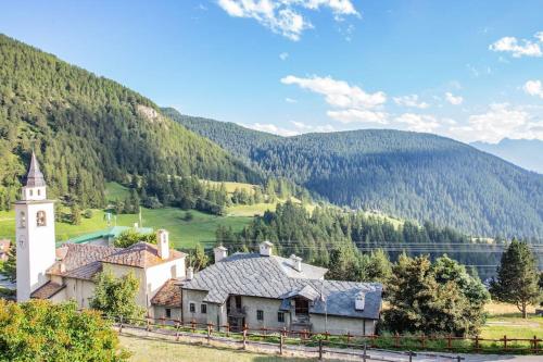 Afbeelding uit fotogalerij van La Rosa delle Alpi Luxury Apartment in Chamois