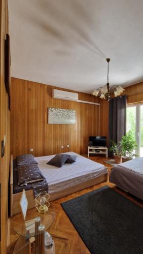 Dobrić – Photos 3