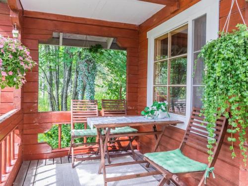 Κήπος έξω από το Holiday Home Tuomola by Interhome