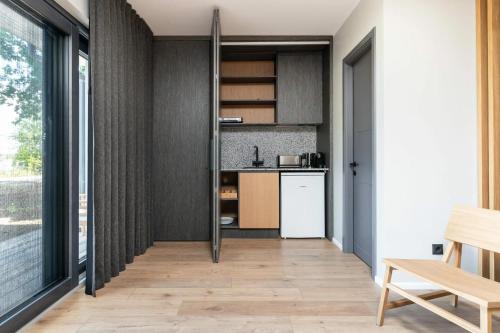Kuchyň nebo kuchyňský kout v ubytování Serenity Villa