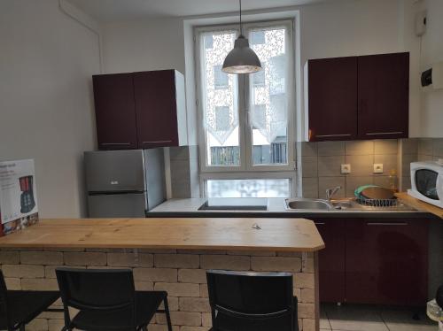 Beau F3 proche hôpital central, Nancy thermal