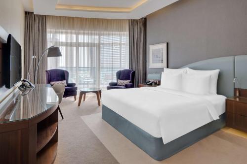 Radisson Blu Hotel, Dubai Waterfront Image