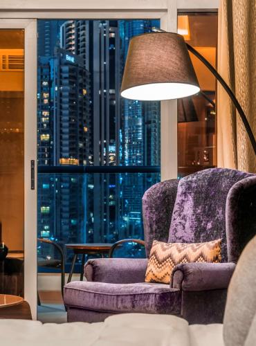 Posezení v ubytování Radisson Blu Hotel, Dubai Waterfront
