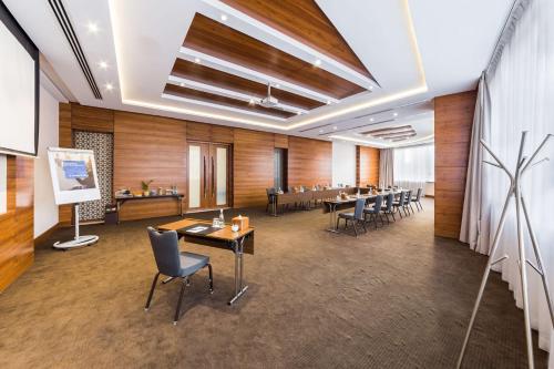 Konferenční prostory v ubytování Radisson Blu Hotel, Dubai Waterfront