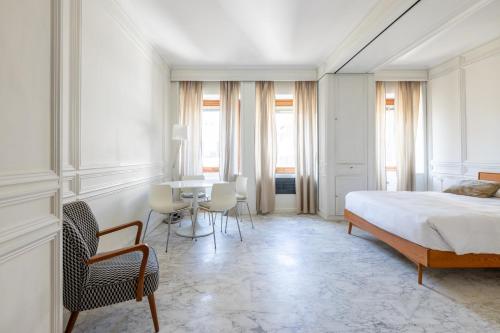 White Suite in Rome