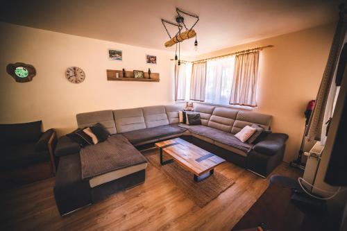 Posezení v ubytování Wellness & Spa Hotel Čertov