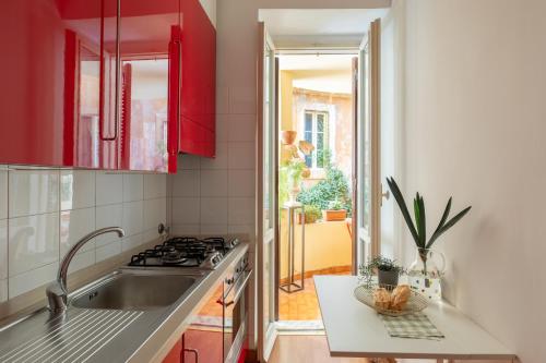 iFlat Red Roman Apartament