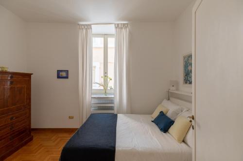 iFlat Red Roman Apartament
