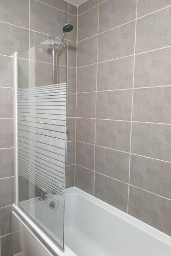 Bagno di Chimes-Company & Family Stay, 2 Bedroom House + Free parking