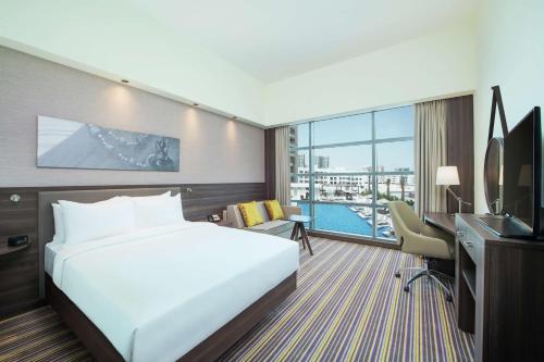 Hampton By Hilton Dubai Airport Image