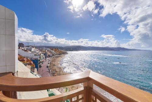 Living Las Canteras Homes - A HOME AWAY FROM HOME