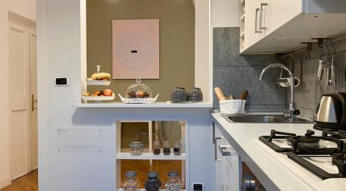 Kuhinja ili čajna kuhinja u objektu NTB Roma B&B