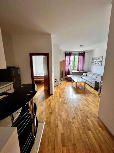 Η κουζίνα ή μικρή κουζίνα στο Lu