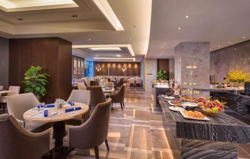 Ruang duduk di Hilton Urumqi