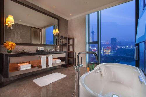 Koupelna v ubytování Hilton Changzhou