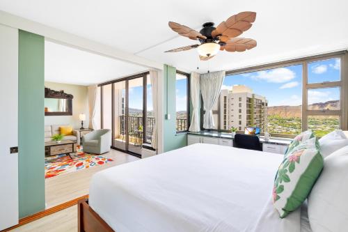 Diamond Head Dreams Beach Condo with Ocean View!_2