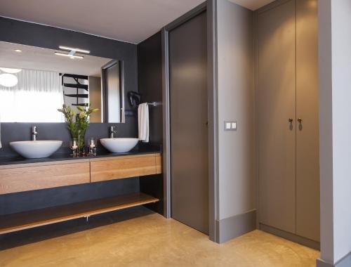 Koupelna v ubytování Kare No Apartments by Sitges Group